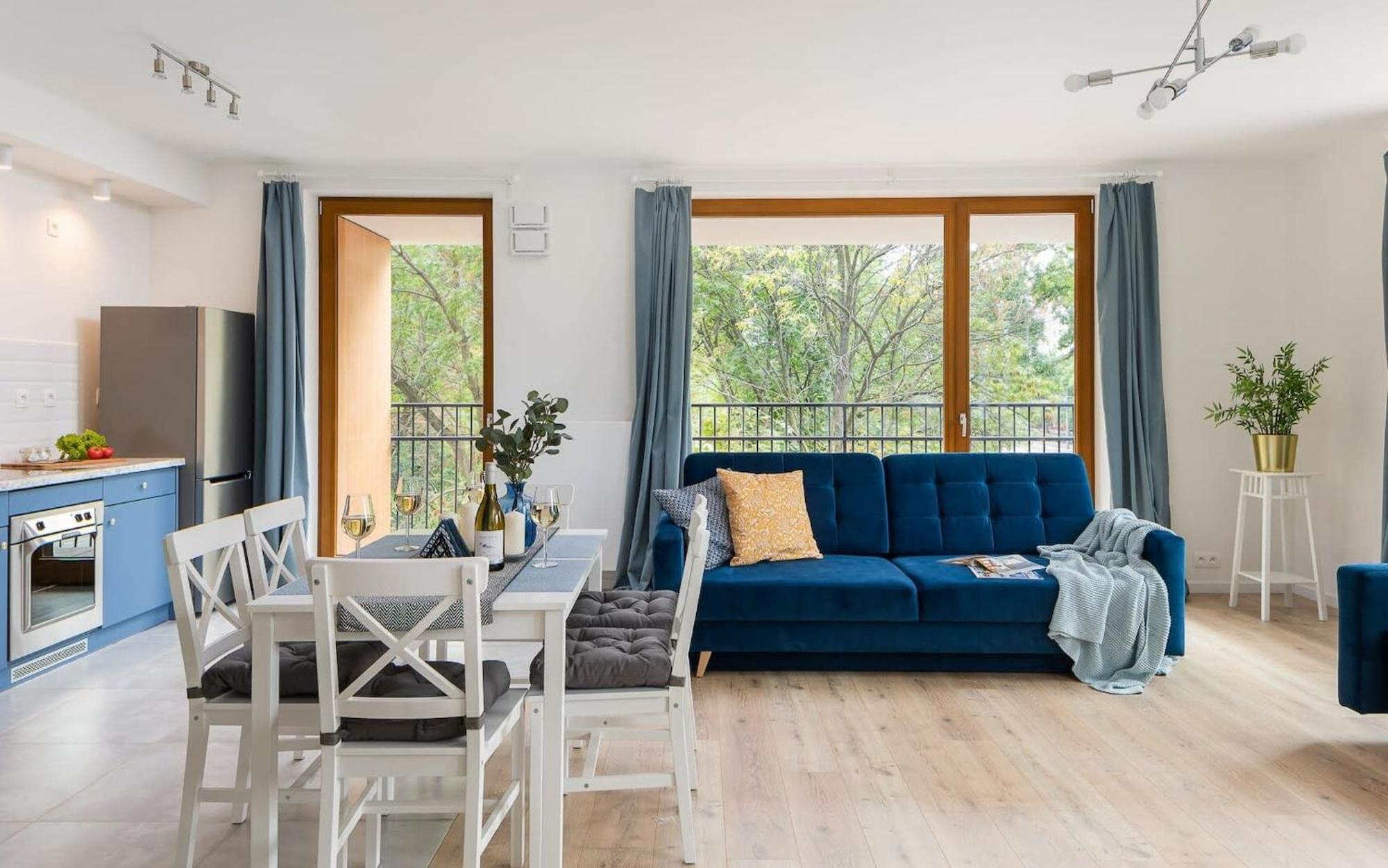 Pulawska 221 - Colorful With Balcony By Renters Apartment Warschau